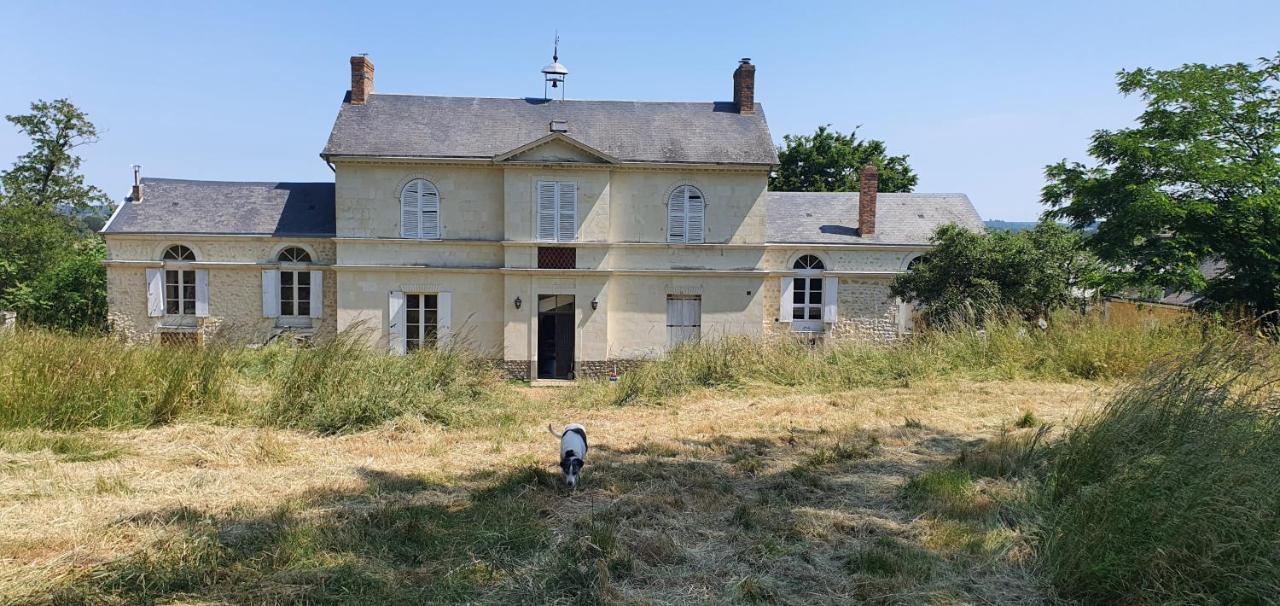 Ancien Relais De Chasse A 35 Min Du Circuit 24H Du Mans Bed & Breakfast Le Lude Exterior photo