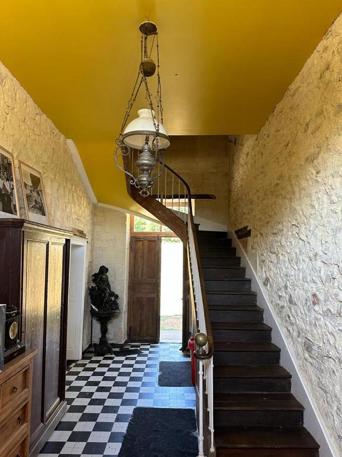 Ancien Relais De Chasse A 35 Min Du Circuit 24H Du Mans Bed & Breakfast Le Lude Exterior photo